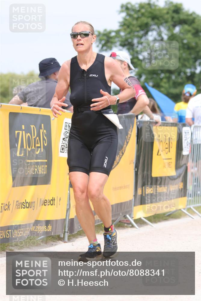 22.06.2025 - Viking Triathlon H.Heesch http://msf.ph/oto/8088341 22.06.2025 14:56:26 Laufen 78, 267, 352 meine-sportfotos.de