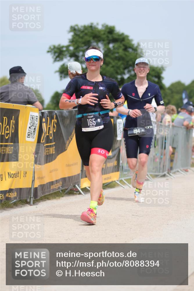 22.06.2025 - Viking Triathlon H.Heesch http://msf.ph/oto/8088394 22.06.2025 14:56:50 Laufen 165, 194, 201, 244 meine-sportfotos.de