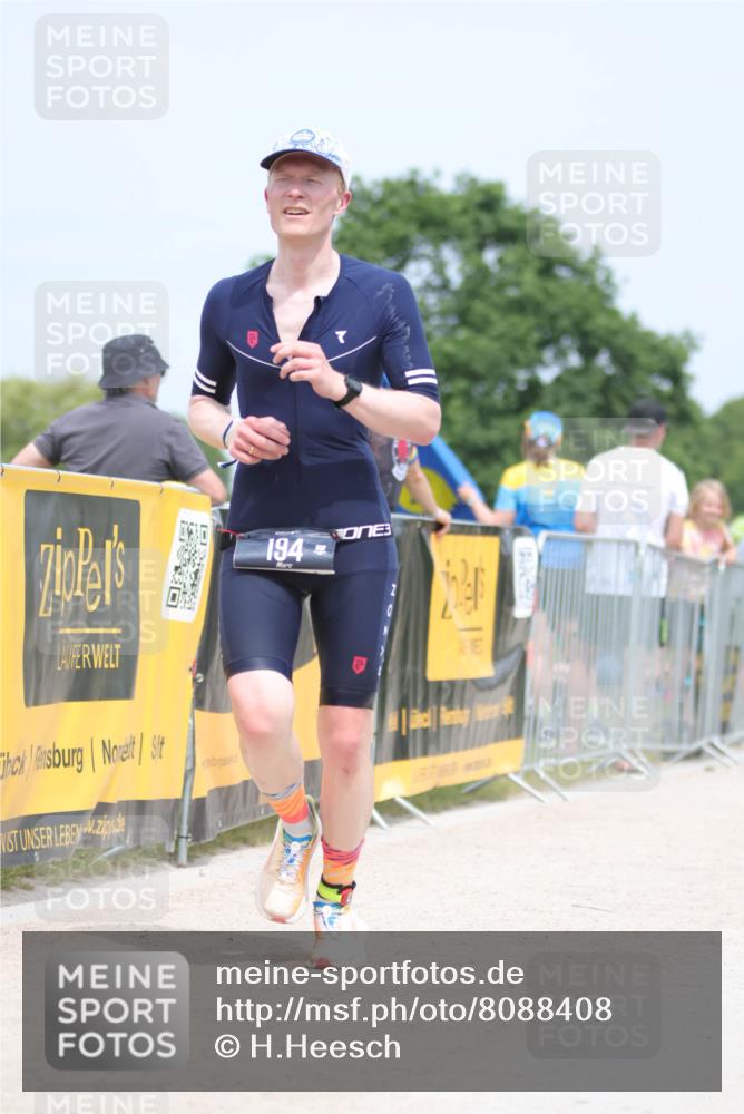 22.06.2025 - Viking Triathlon H.Heesch http://msf.ph/oto/8088408 22.06.2025 14:56:51 Laufen 165, 194, 201, 244 meine-sportfotos.de