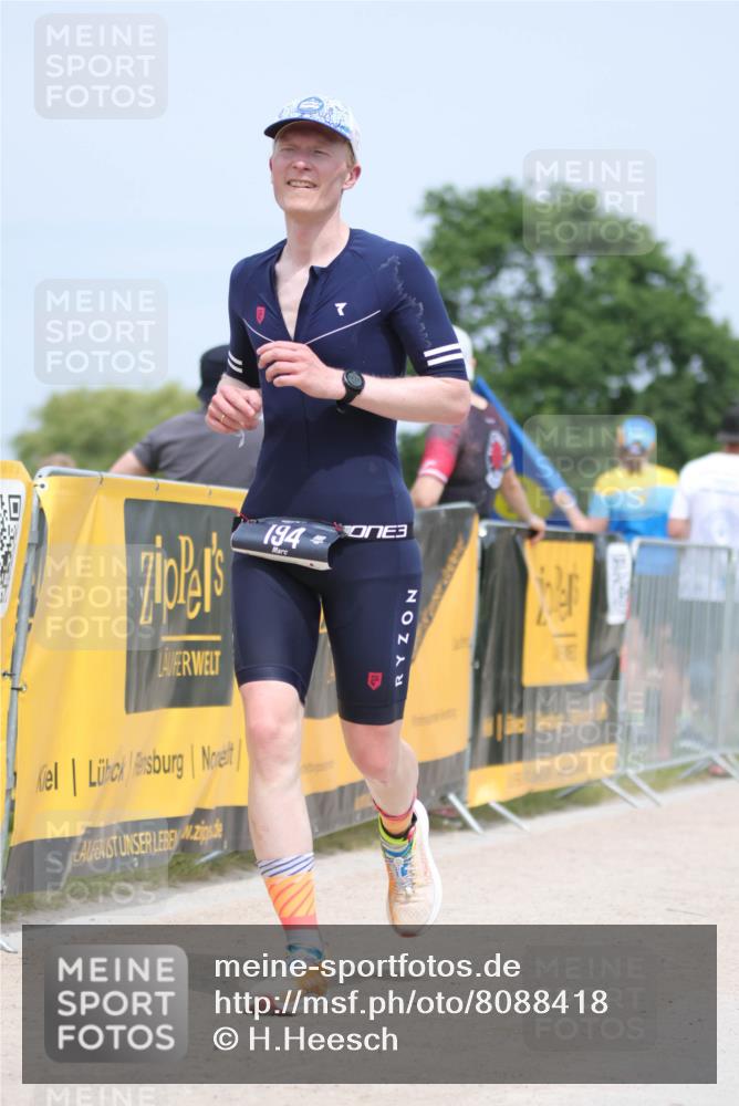 22.06.2025 - Viking Triathlon H.Heesch http://msf.ph/oto/8088418 22.06.2025 14:56:51 Laufen 165, 194, 201, 244 meine-sportfotos.de