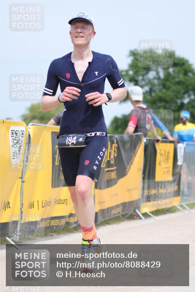 22.06.2025 - Viking Triathlon H.Heesch http://msf.ph/oto/8088429 22.06.2025 14:56:52 Laufen 165, 194, 201, 244 meine-sportfotos.de