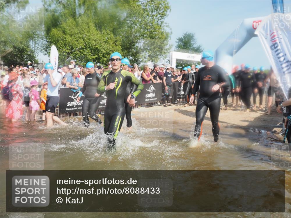 22.06.2025 - Viking Triathlon KatJ http://msf.ph/oto/8088433 22.06.2025 10:08:36 Schwimmen 71, 136, 166, 246, 303, 305, 319, 357, 360, 459, 470, 472, 481, 490, 542 meine-sportfotos.de