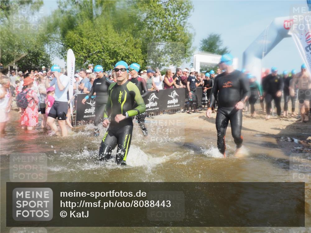 22.06.2025 - Viking Triathlon KatJ http://msf.ph/oto/8088443 22.06.2025 10:08:36 Schwimmen 71, 136, 166, 246, 303, 305, 319, 357, 360, 459, 470, 472, 481, 490, 542 meine-sportfotos.de