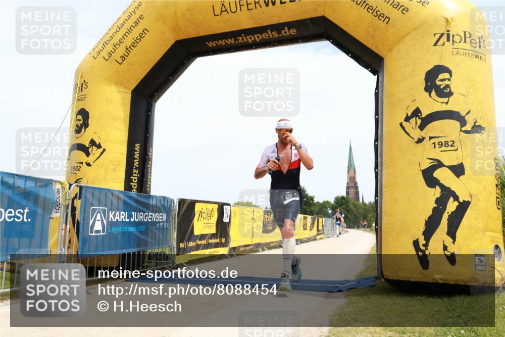 22.06.2025 - Viking Triathlon H.Heesch http://msf.ph/oto/8088454 22.06.2025 13:19:18 Laufen 34, 122, 368, 632 meine-sportfotos.de