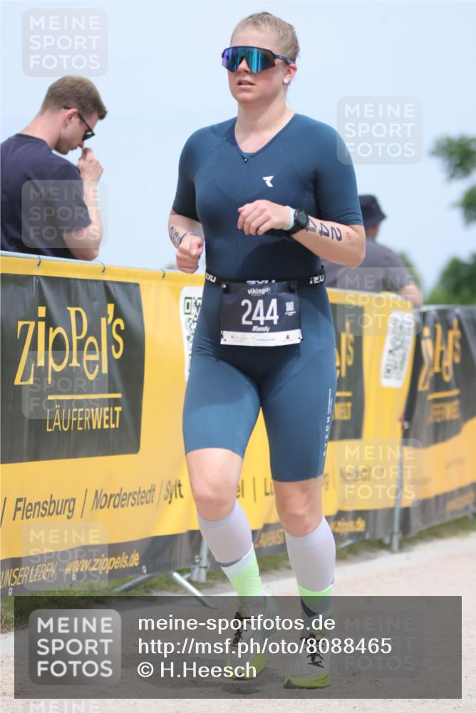 22.06.2025 - Viking Triathlon H.Heesch http://msf.ph/oto/8088465 22.06.2025 14:56:56 Laufen 194, 244 meine-sportfotos.de