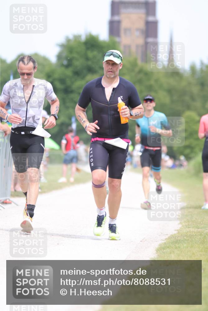 22.06.2025 - Viking Triathlon H.Heesch http://msf.ph/oto/8088531 22.06.2025 14:57:18 Laufen 159, 273, 316 meine-sportfotos.de