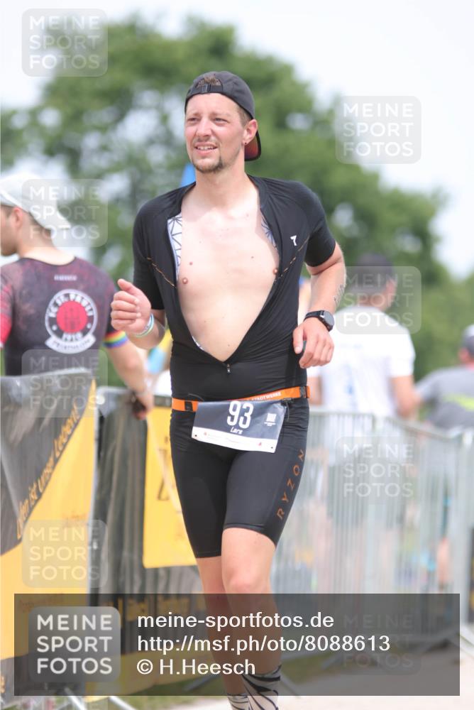 22.06.2025 - Viking Triathlon H.Heesch http://msf.ph/oto/8088613 22.06.2025 14:57:29 Laufen 53, 93, 149 meine-sportfotos.de