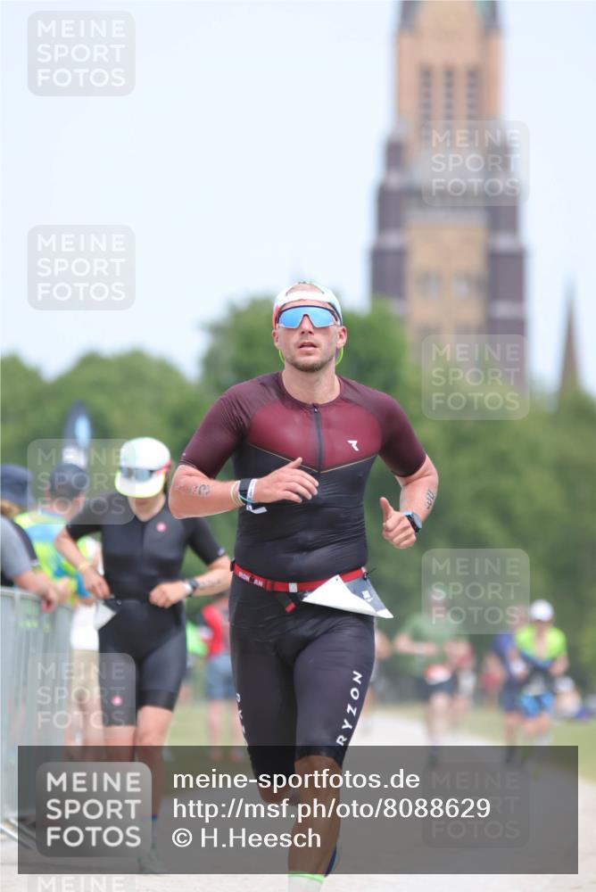 22.06.2025 - Viking Triathlon H.Heesch http://msf.ph/oto/8088629 22.06.2025 14:57:32 Laufen 53, 93, 149 meine-sportfotos.de