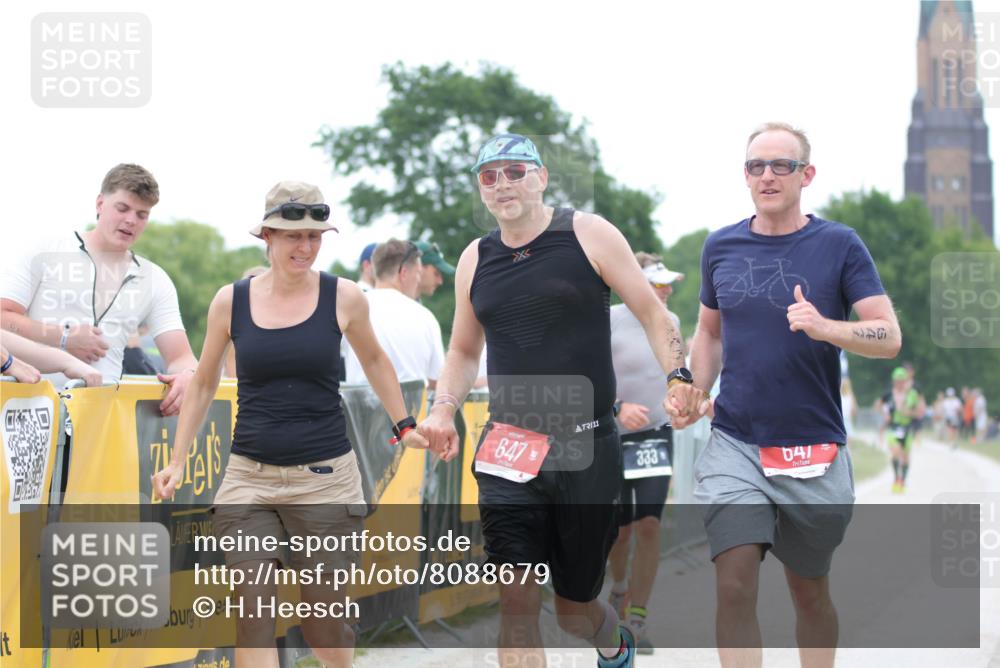 22.06.2025 - Viking Triathlon H.Heesch http://msf.ph/oto/8088679 22.06.2025 15:56:10 Laufen 199, 333, 647 meine-sportfotos.de
