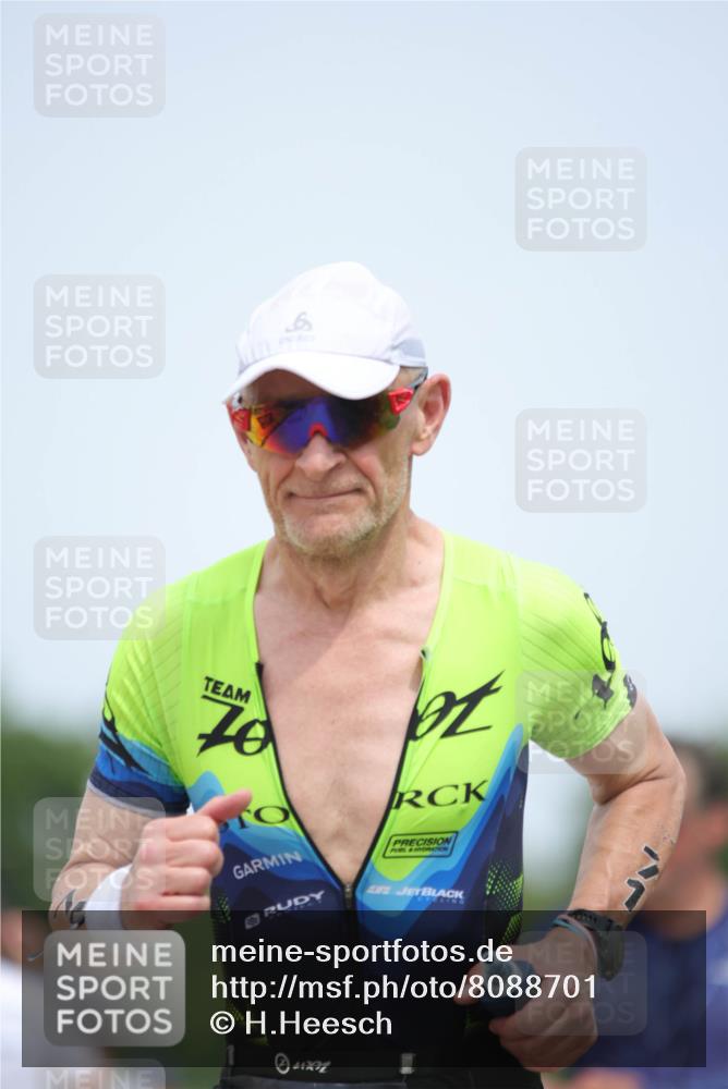 22.06.2025 - Viking Triathlon H.Heesch http://msf.ph/oto/8088701 22.06.2025 14:57:50 Laufen 71, 449, 634 meine-sportfotos.de