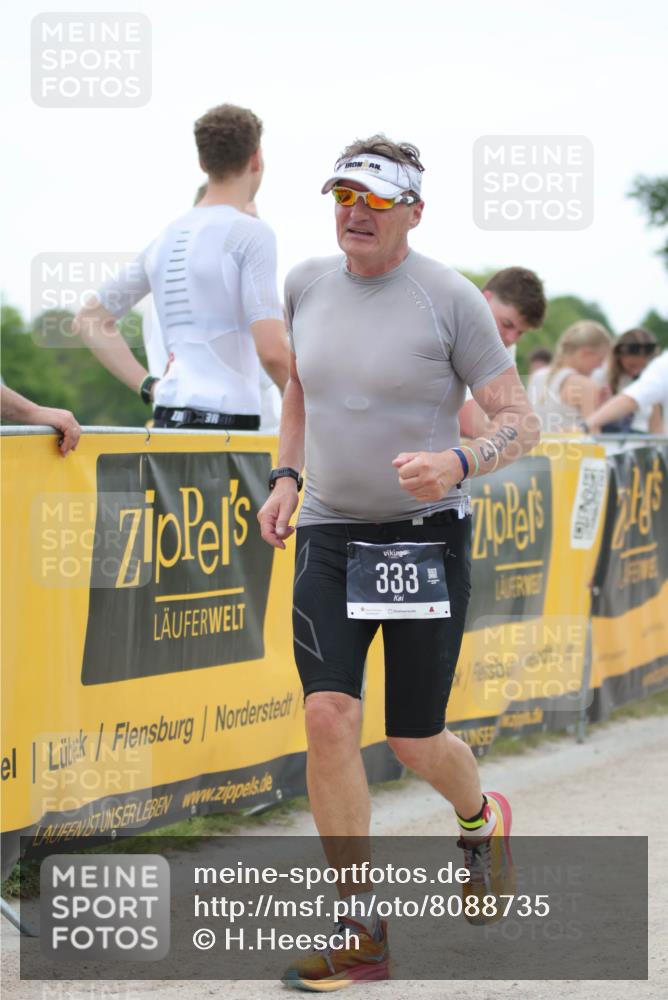 22.06.2025 - Viking Triathlon H.Heesch http://msf.ph/oto/8088735 22.06.2025 15:56:13 Laufen 199, 333, 647 meine-sportfotos.de