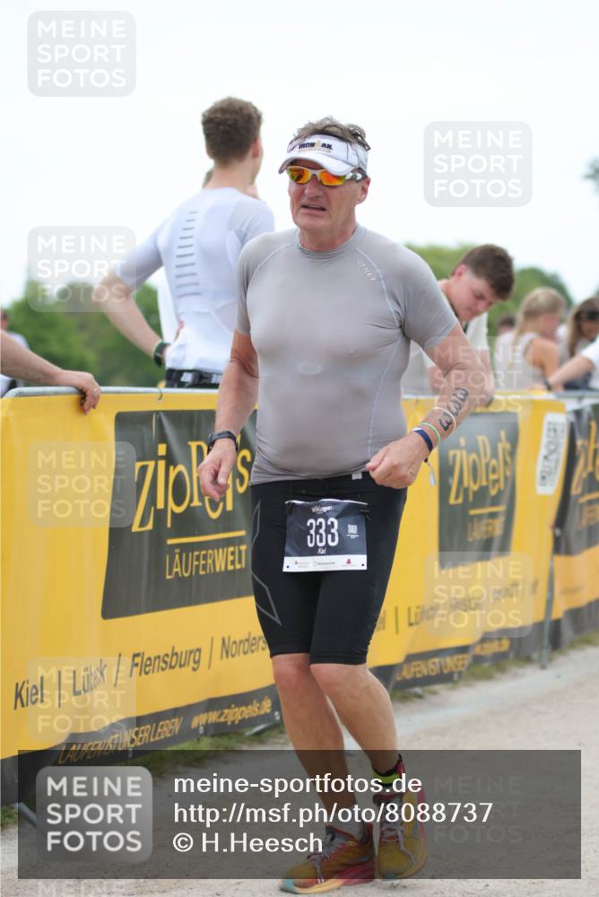 22.06.2025 - Viking Triathlon H.Heesch http://msf.ph/oto/8088737 22.06.2025 15:56:13 Laufen 199, 333, 647 meine-sportfotos.de