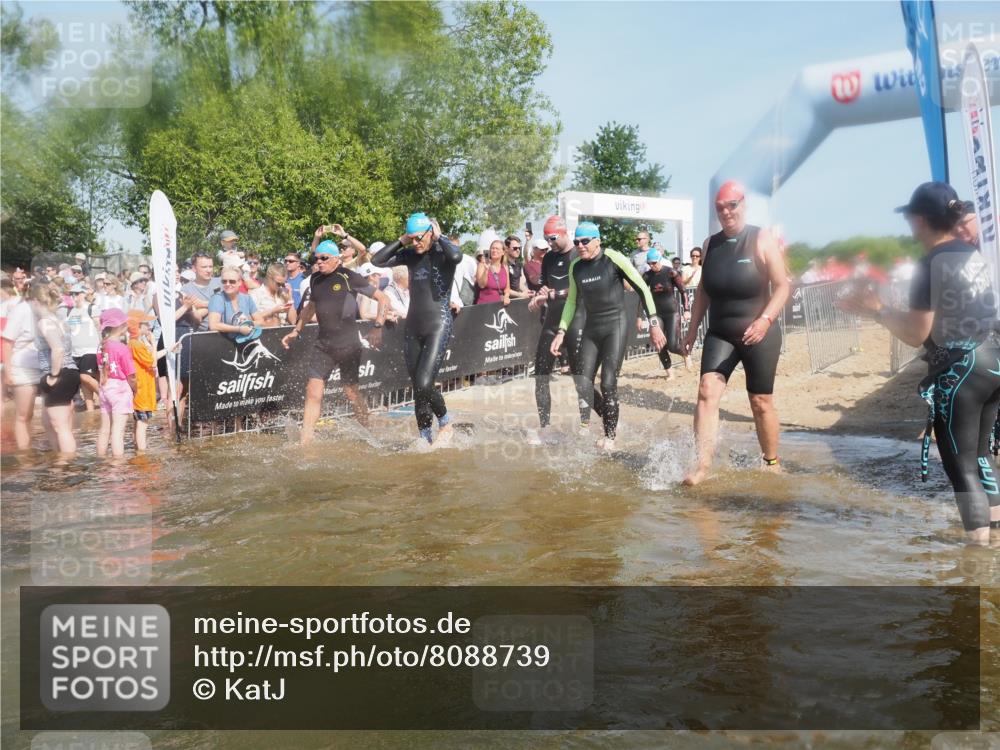 22.06.2025 - Viking Triathlon KatJ http://msf.ph/oto/8088739 22.06.2025 10:08:49 Schwimmen 160, 234, 241, 356, 359, 405, 471, 483, 634, 640, 656 meine-sportfotos.de