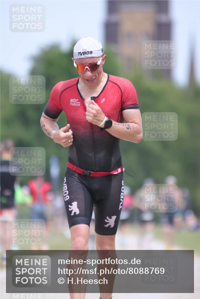 22.06.2025 - Viking Triathlon H.Heesch http://msf.ph/oto/8088769 22.06.2025 14:58:00 Laufen 480, 511 meine-sportfotos.de