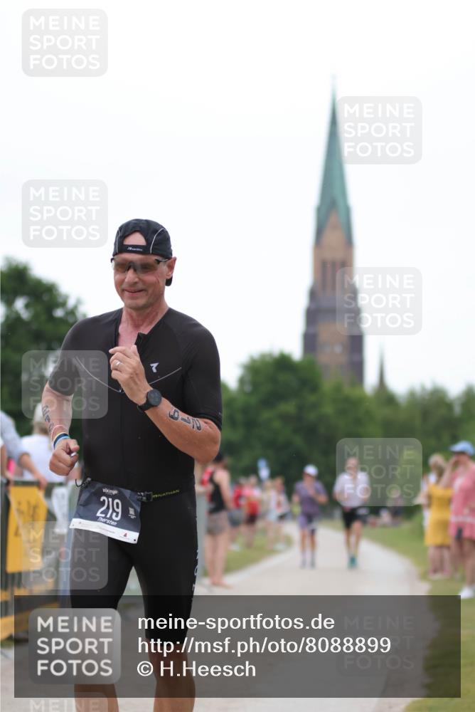22.06.2025 - Viking Triathlon H.Heesch http://msf.ph/oto/8088899 22.06.2025 15:57:28 Laufen 219 meine-sportfotos.de
