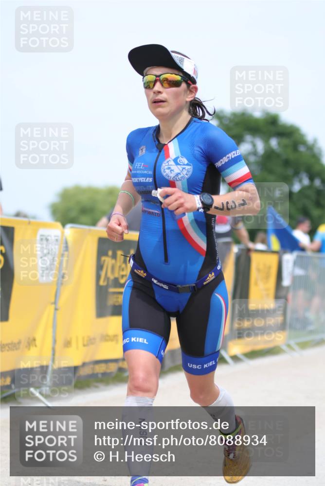 22.06.2025 - Viking Triathlon H.Heesch http://msf.ph/oto/8088934 22.06.2025 14:58:51 Laufen 137, 325, 482 meine-sportfotos.de