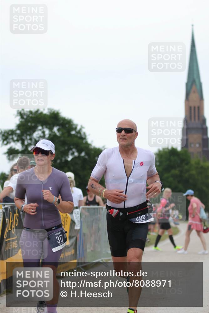 22.06.2025 - Viking Triathlon H.Heesch http://msf.ph/oto/8088971 22.06.2025 15:57:37 Laufen 205, 317 meine-sportfotos.de