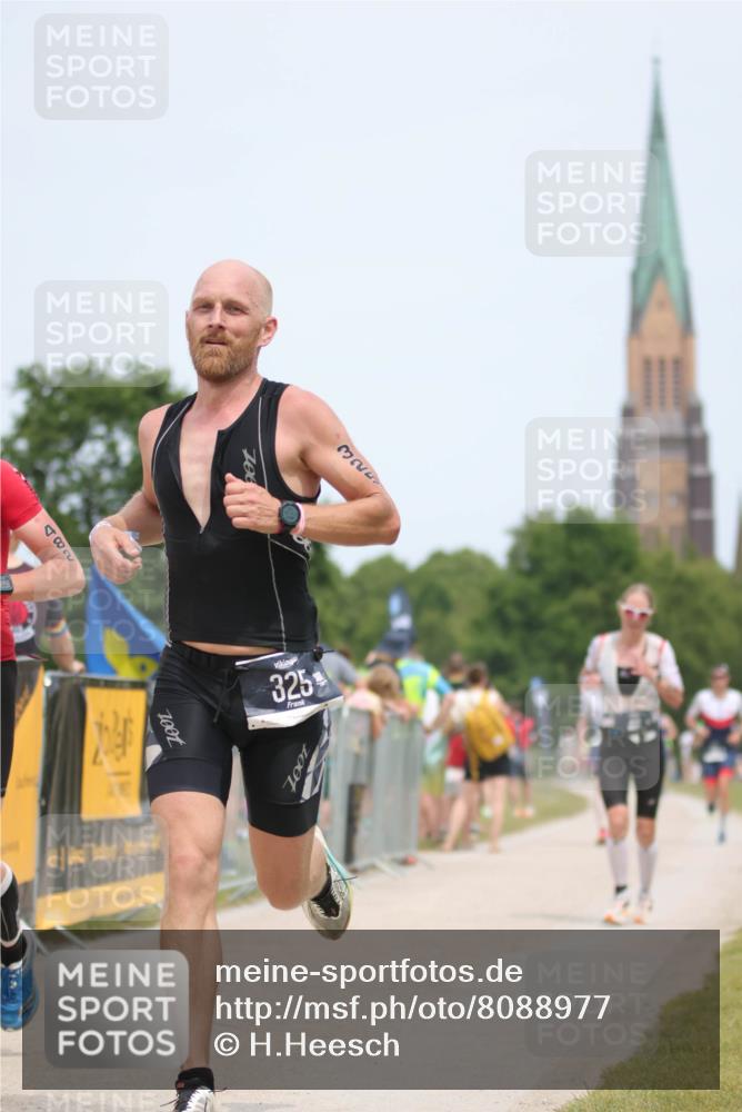 22.06.2025 - Viking Triathlon H.Heesch http://msf.ph/oto/8088977 22.06.2025 14:58:55 Laufen 46, 137, 196, 325, 482 meine-sportfotos.de