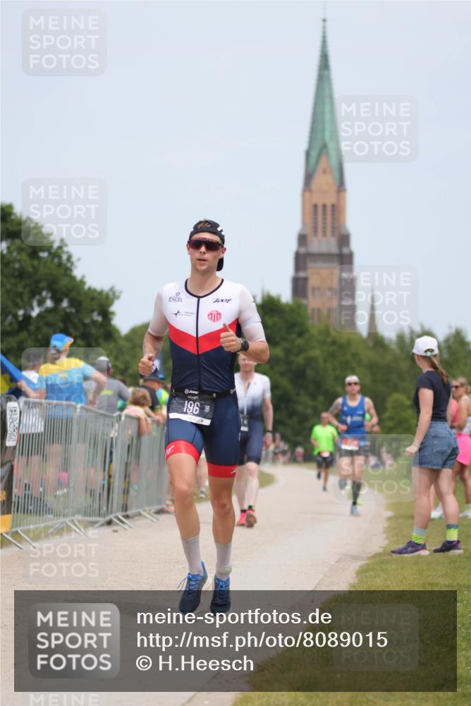 22.06.2025 - Viking Triathlon H.Heesch http://msf.ph/oto/8089015 22.06.2025 14:59:02 Laufen 46, 196, 611 meine-sportfotos.de