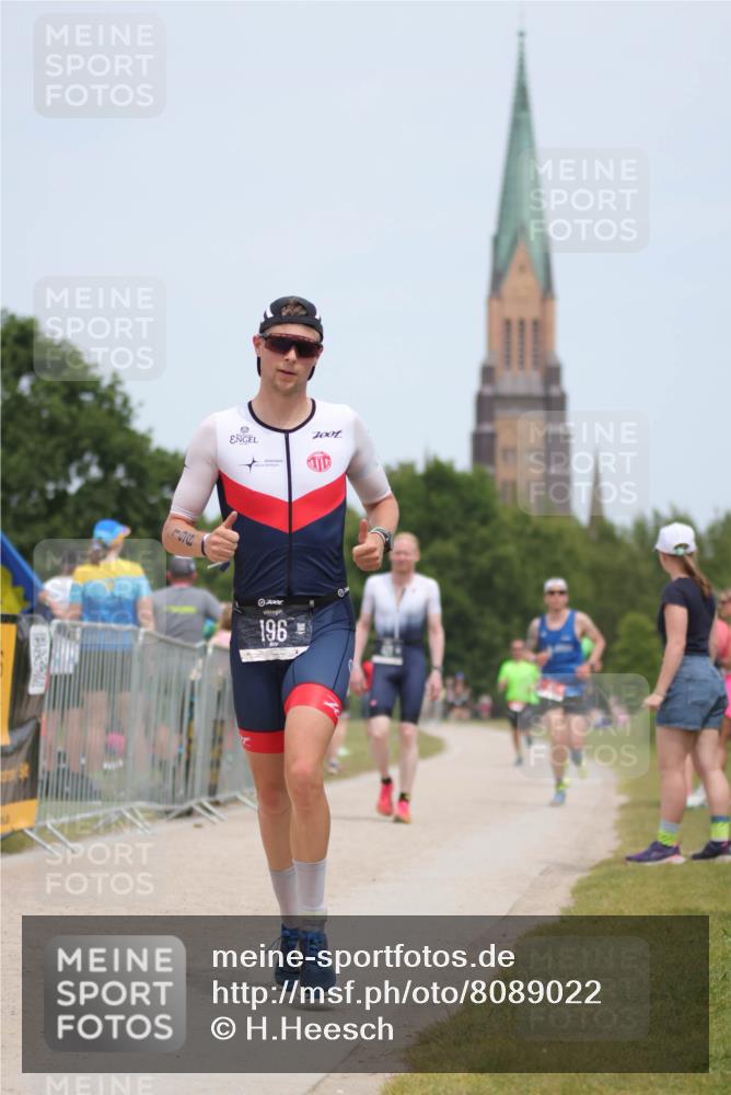 22.06.2025 - Viking Triathlon H.Heesch http://msf.ph/oto/8089022 22.06.2025 14:59:02 Laufen 46, 196, 611 meine-sportfotos.de