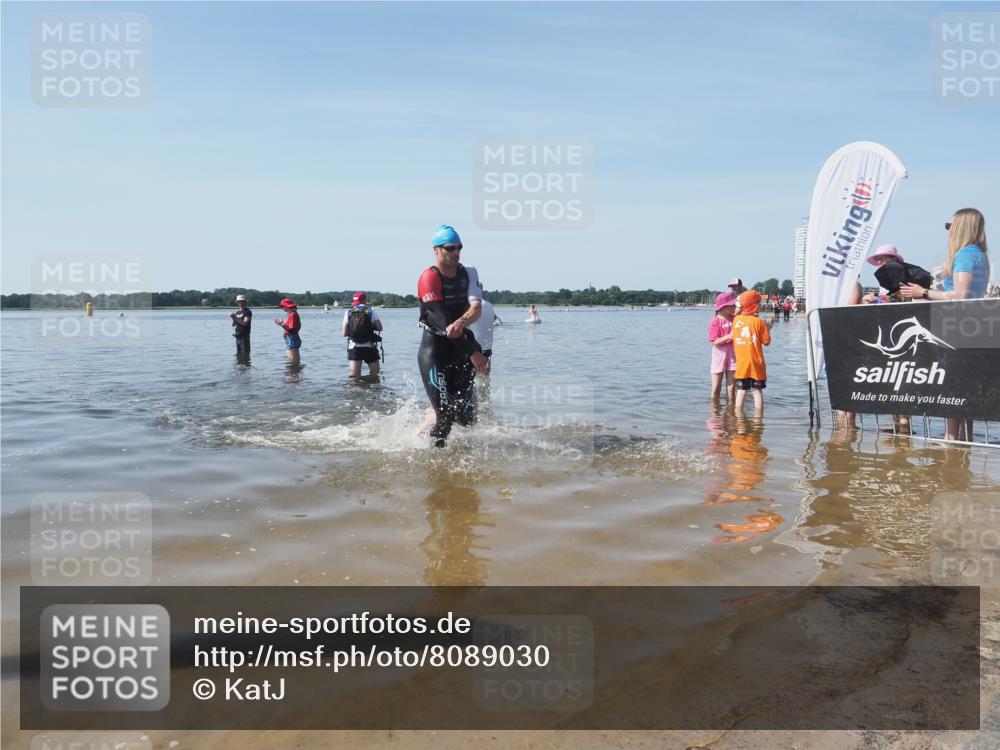 22.06.2025 - Viking Triathlon KatJ http://msf.ph/oto/8089030 22.06.2025 10:22:51 Schwimmen 100 meine-sportfotos.de