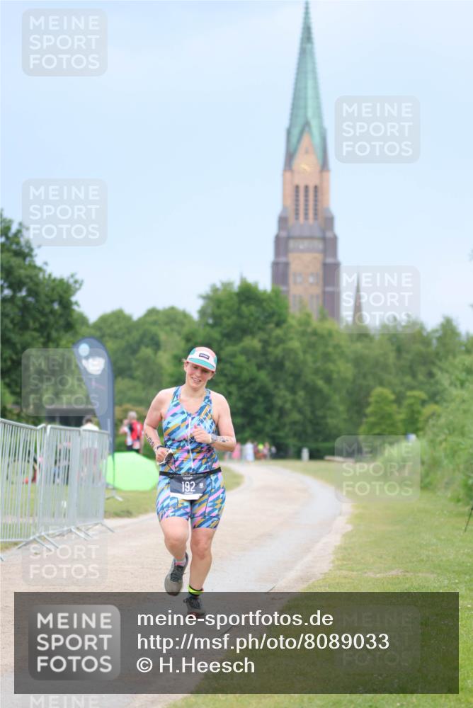 22.06.2025 - Viking Triathlon H.Heesch http://msf.ph/oto/8089033 22.06.2025 16:51:39 Laufen 192, 498 meine-sportfotos.de