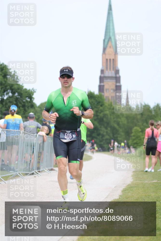 22.06.2025 - Viking Triathlon H.Heesch http://msf.ph/oto/8089066 22.06.2025 14:59:10 Laufen 421, 505, 611, 654 meine-sportfotos.de
