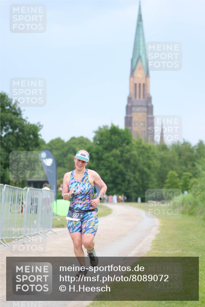 22.06.2025 - Viking Triathlon H.Heesch http://msf.ph/oto/8089072 22.06.2025 16:51:40 Laufen 192, 498 meine-sportfotos.de
