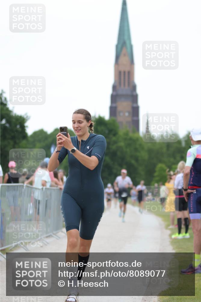 22.06.2025 - Viking Triathlon H.Heesch http://msf.ph/oto/8089077 22.06.2025 15:58:17 Laufen 24, 254 meine-sportfotos.de