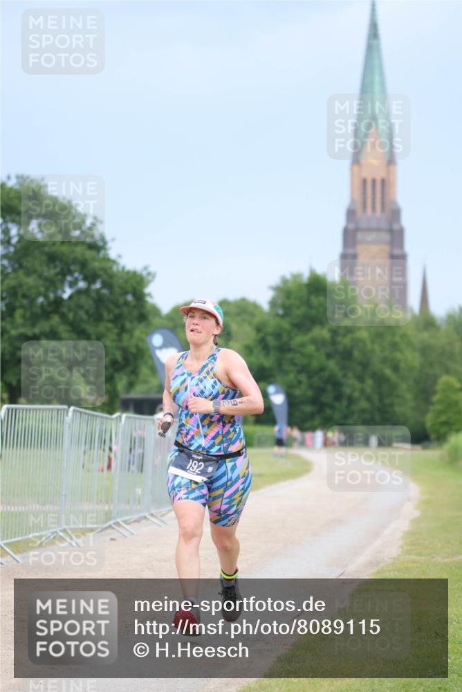 22.06.2025 - Viking Triathlon H.Heesch http://msf.ph/oto/8089115 22.06.2025 16:51:40 Laufen 192, 498 meine-sportfotos.de