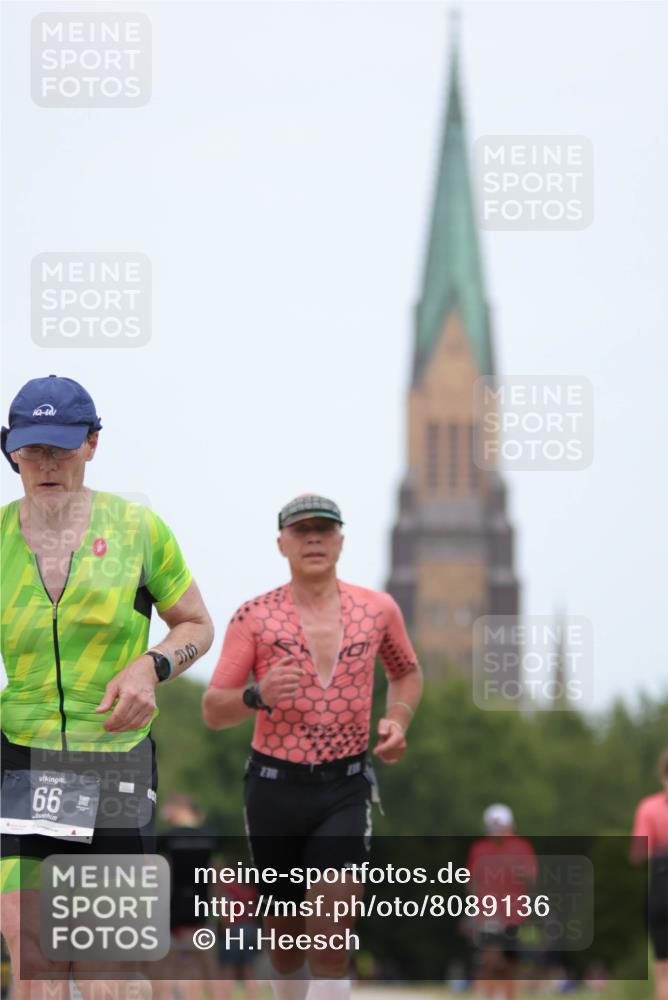 22.06.2025 - Viking Triathlon H.Heesch http://msf.ph/oto/8089136 22.06.2025 15:00:21 Laufen 64, 66 meine-sportfotos.de
