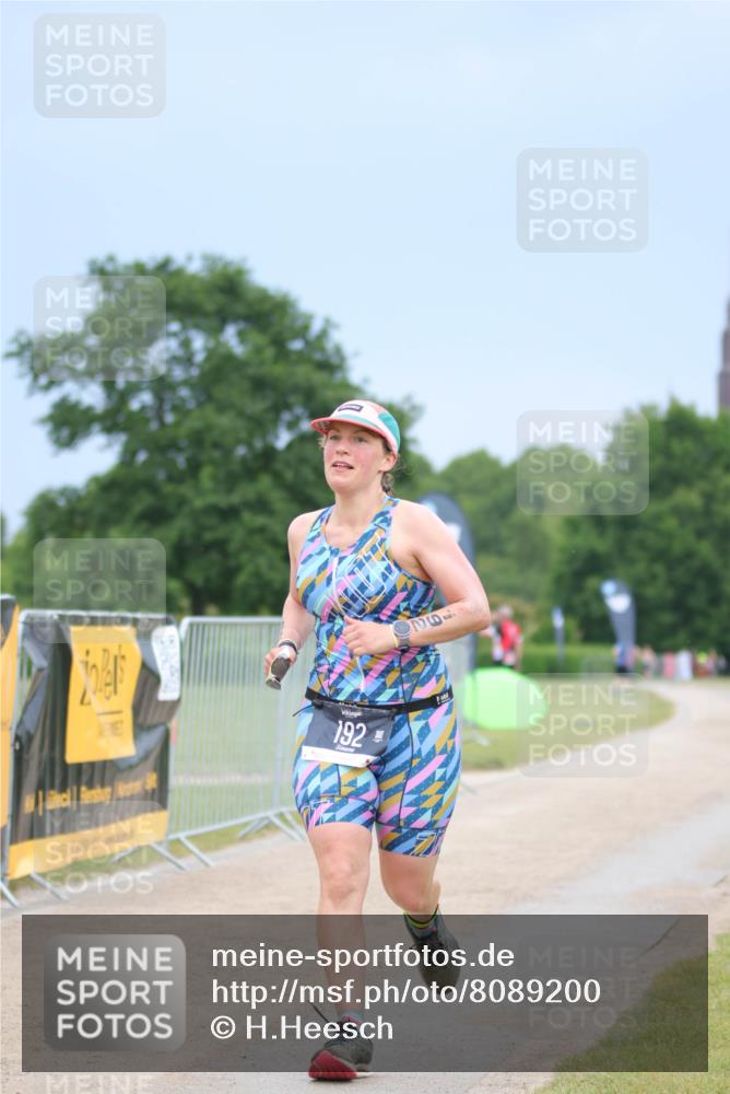 22.06.2025 - Viking Triathlon H.Heesch http://msf.ph/oto/8089200 22.06.2025 16:51:41 Laufen 192, 498 meine-sportfotos.de