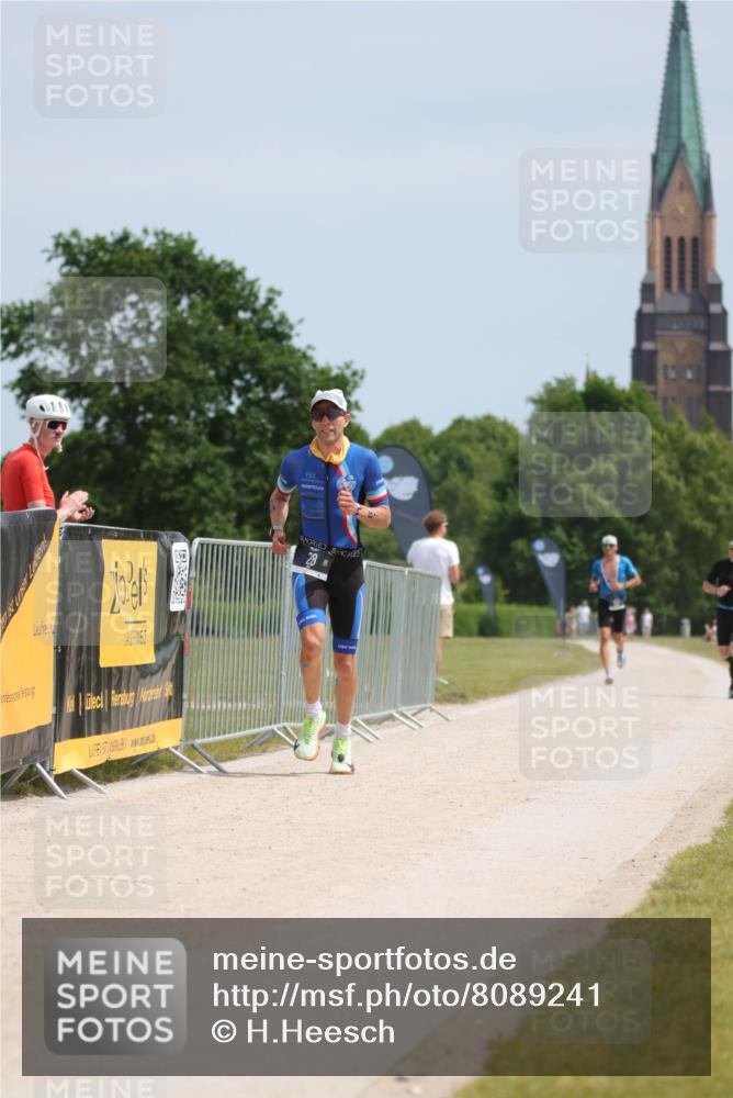 22.06.2025 - Viking Triathlon H.Heesch http://msf.ph/oto/8089241 22.06.2025 12:58:18 Laufen 28 meine-sportfotos.de