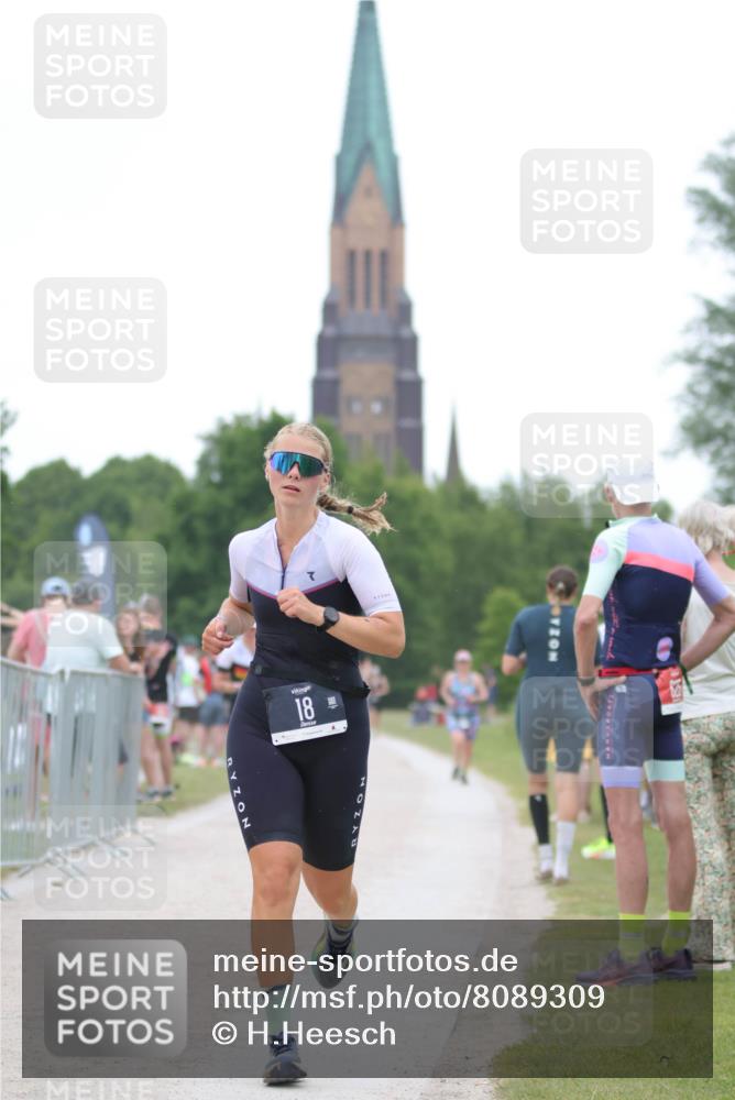 22.06.2025 - Viking Triathlon H.Heesch http://msf.ph/oto/8089309 22.06.2025 15:58:31 Laufen 18 meine-sportfotos.de