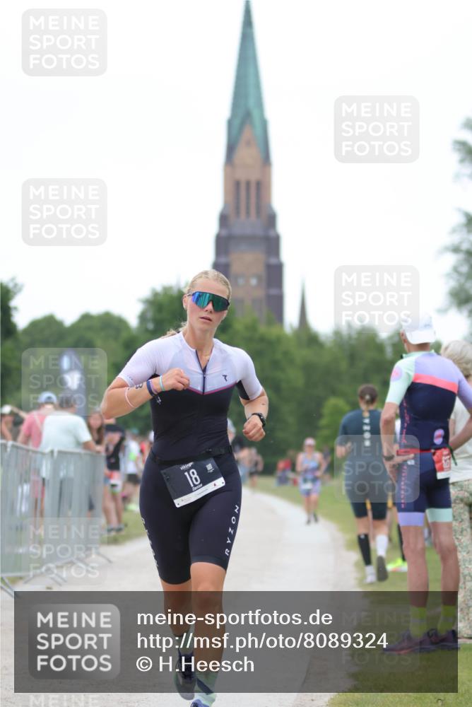 22.06.2025 - Viking Triathlon H.Heesch http://msf.ph/oto/8089324 22.06.2025 15:58:32 Laufen 18 meine-sportfotos.de