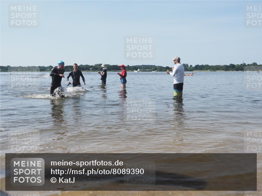 22.06.2025 - Viking Triathlon KatJ http://msf.ph/oto/8089390 22.06.2025 10:25:03 Schwimmen 4, 521 meine-sportfotos.de