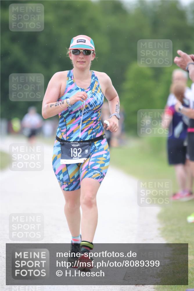 22.06.2025 - Viking Triathlon H.Heesch http://msf.ph/oto/8089399 22.06.2025 15:58:44 Laufen 77, 192, 461 meine-sportfotos.de