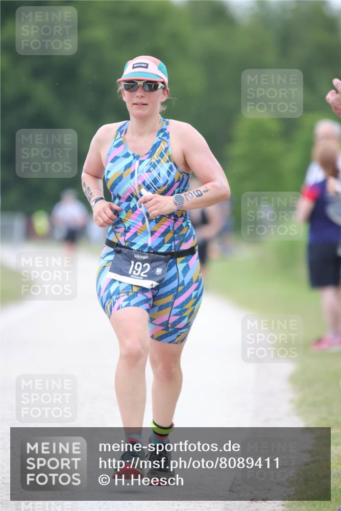 22.06.2025 - Viking Triathlon H.Heesch http://msf.ph/oto/8089411 22.06.2025 15:58:44 Laufen 77, 192, 461 meine-sportfotos.de