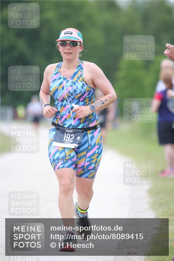 22.06.2025 - Viking Triathlon H.Heesch http://msf.ph/oto/8089415 22.06.2025 15:58:45 Laufen 77, 192, 461 meine-sportfotos.de