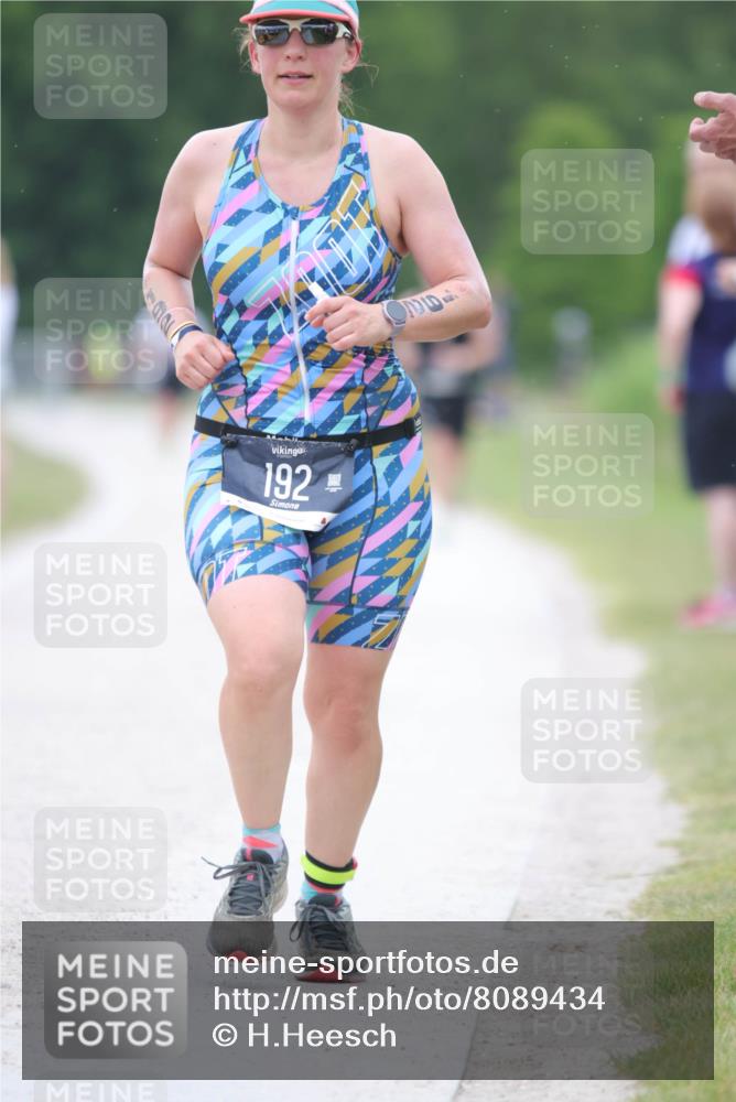 22.06.2025 - Viking Triathlon H.Heesch http://msf.ph/oto/8089434 22.06.2025 15:58:45 Laufen 77, 192, 461 meine-sportfotos.de