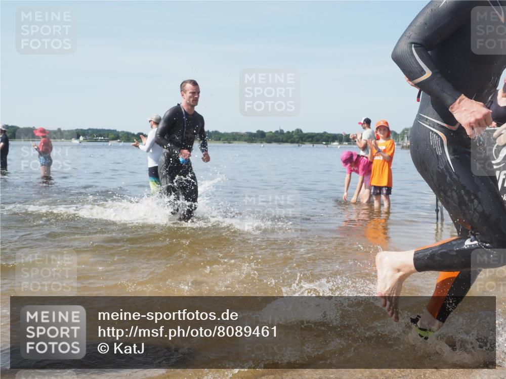 22.06.2025 - Viking Triathlon KatJ http://msf.ph/oto/8089461 22.06.2025 10:25:07 Schwimmen 4, 521 meine-sportfotos.de