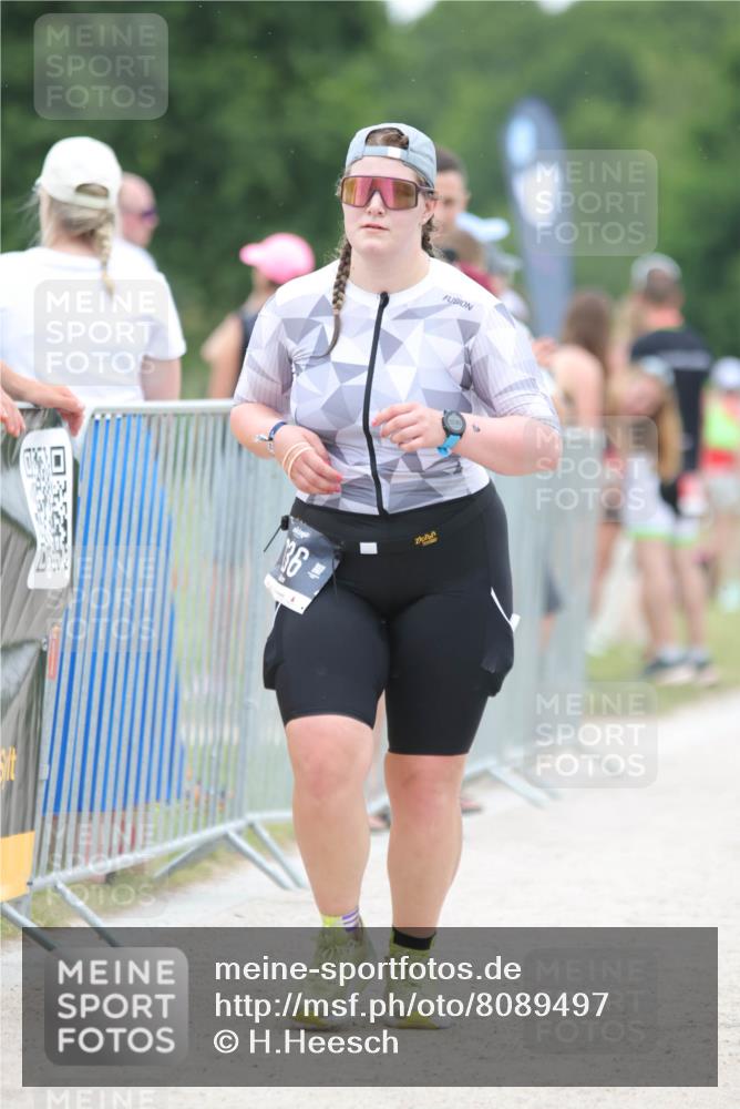 22.06.2025 - Viking Triathlon H.Heesch http://msf.ph/oto/8089497 22.06.2025 15:59:19 Laufen 236, 462 meine-sportfotos.de