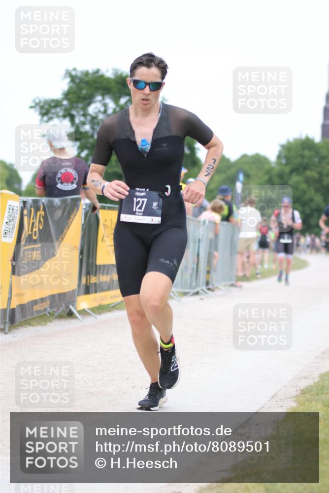 22.06.2025 - Viking Triathlon H.Heesch http://msf.ph/oto/8089501 22.06.2025 15:02:25 Laufen 8, 127, 529 meine-sportfotos.de