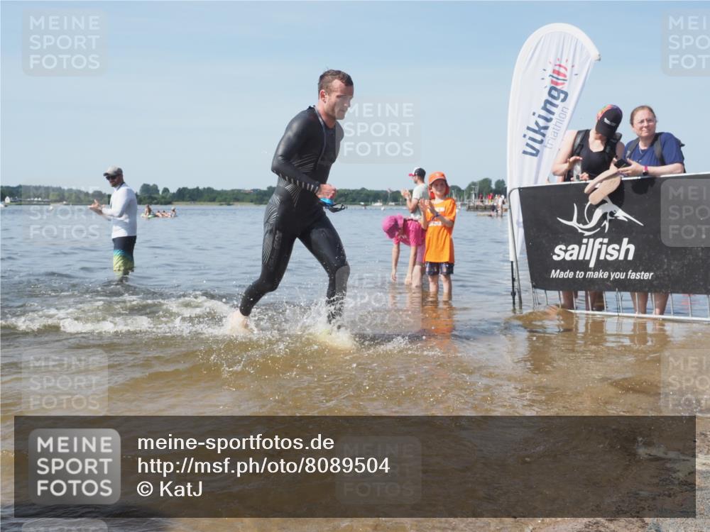 22.06.2025 - Viking Triathlon KatJ http://msf.ph/oto/8089504 22.06.2025 10:25:08 Schwimmen 4, 521 meine-sportfotos.de