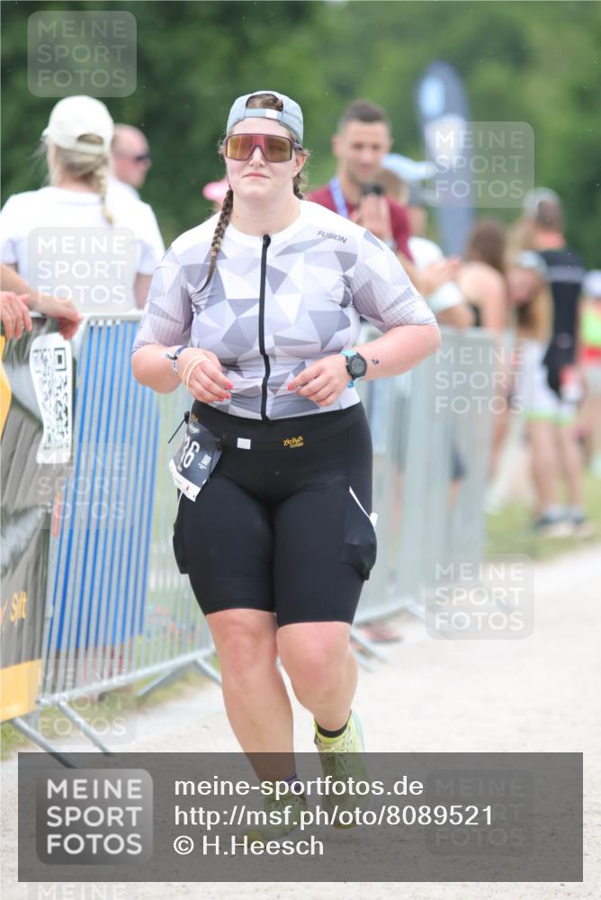 22.06.2025 - Viking Triathlon H.Heesch http://msf.ph/oto/8089521 22.06.2025 15:59:19 Laufen 236, 462 meine-sportfotos.de