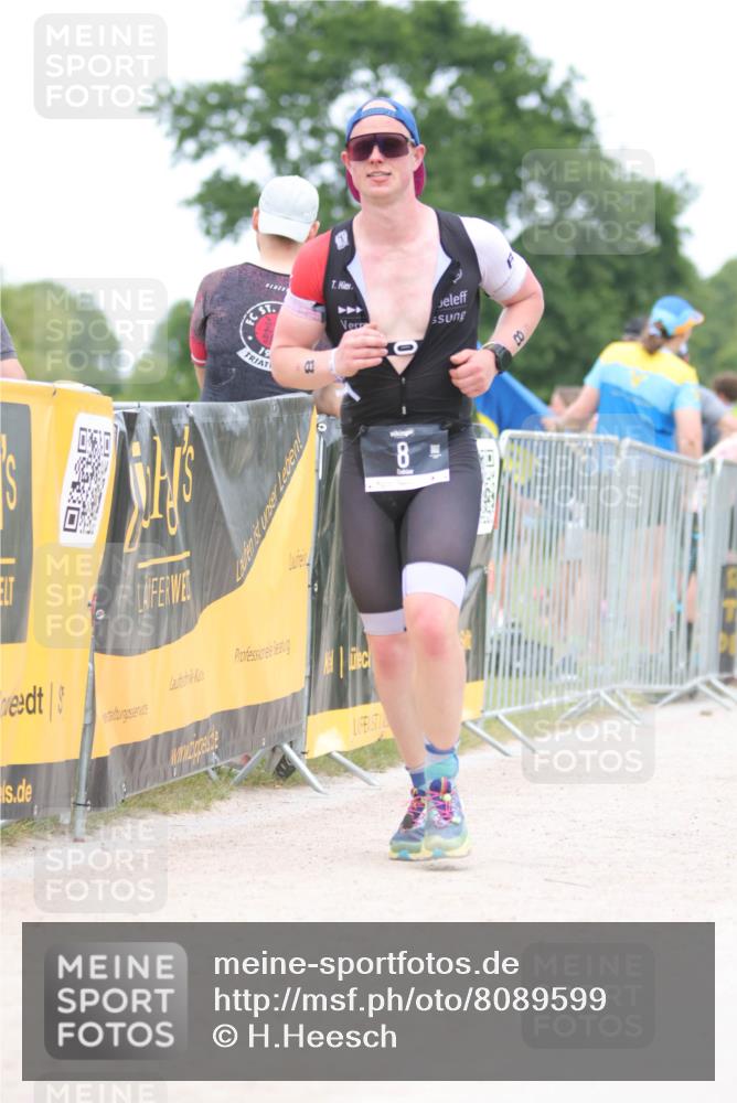 22.06.2025 - Viking Triathlon H.Heesch http://msf.ph/oto/8089599 22.06.2025 15:02:31 Laufen 8, 501, 529 meine-sportfotos.de