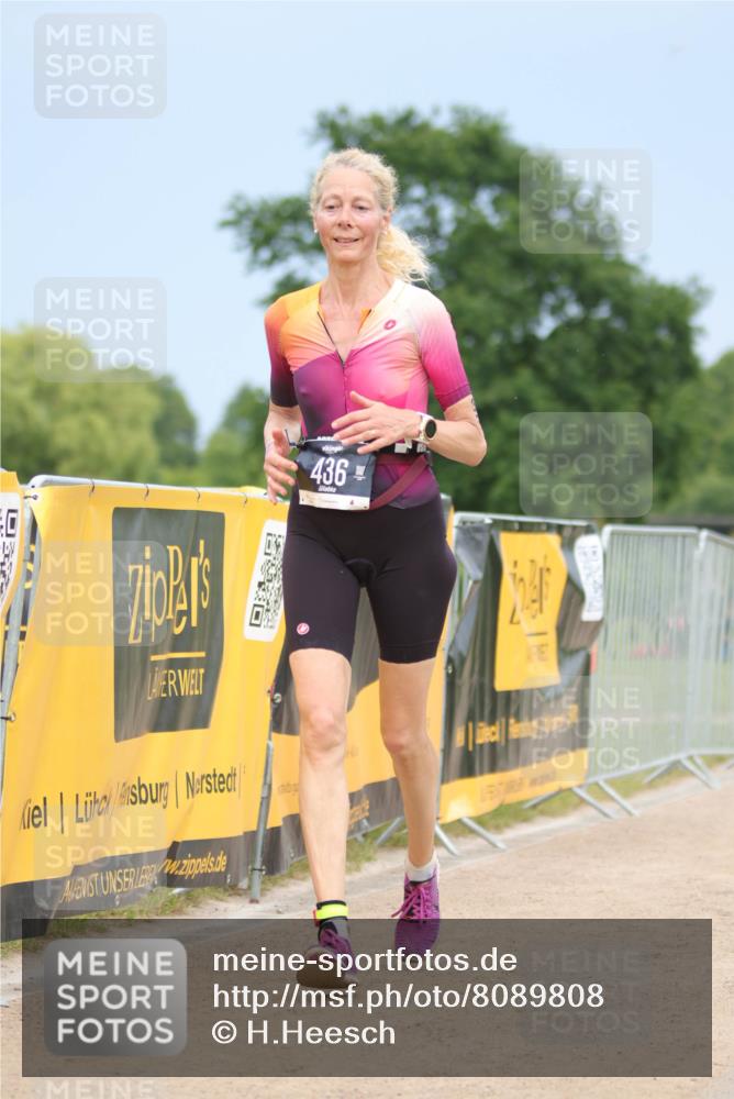 22.06.2025 - Viking Triathlon H.Heesch http://msf.ph/oto/8089808 22.06.2025 16:53:16 Laufen 359, 436 meine-sportfotos.de