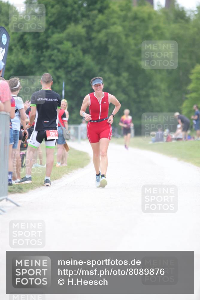 22.06.2025 - Viking Triathlon H.Heesch http://msf.ph/oto/8089876 22.06.2025 16:00:08 Laufen 154 meine-sportfotos.de