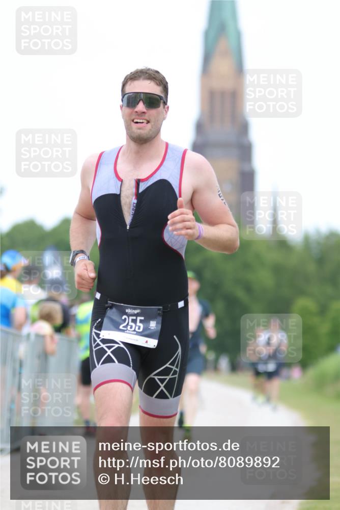 22.06.2025 - Viking Triathlon H.Heesch http://msf.ph/oto/8089892 22.06.2025 15:04:10 Laufen 255, 550 meine-sportfotos.de