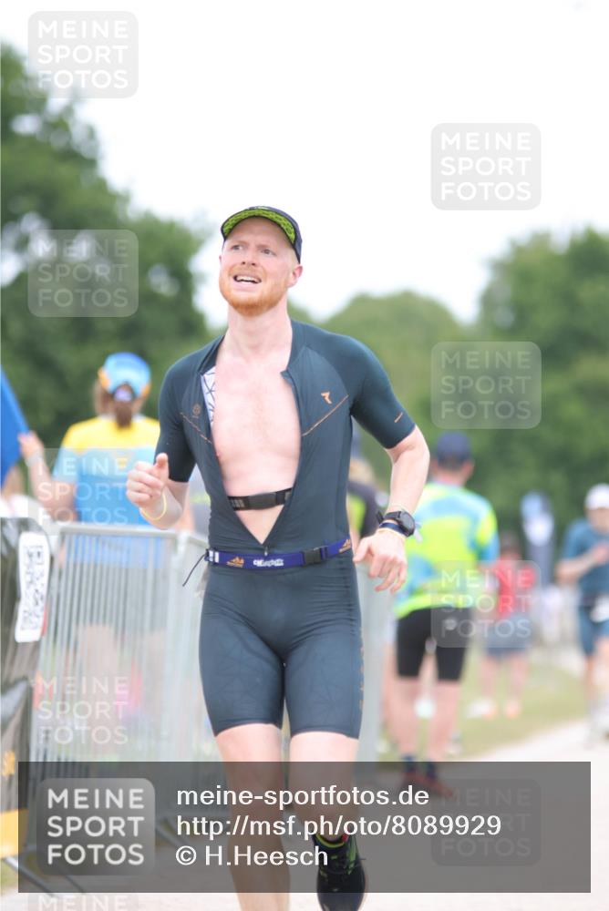 22.06.2025 - Viking Triathlon H.Heesch http://msf.ph/oto/8089929 22.06.2025 15:04:13 Laufen 255, 550 meine-sportfotos.de